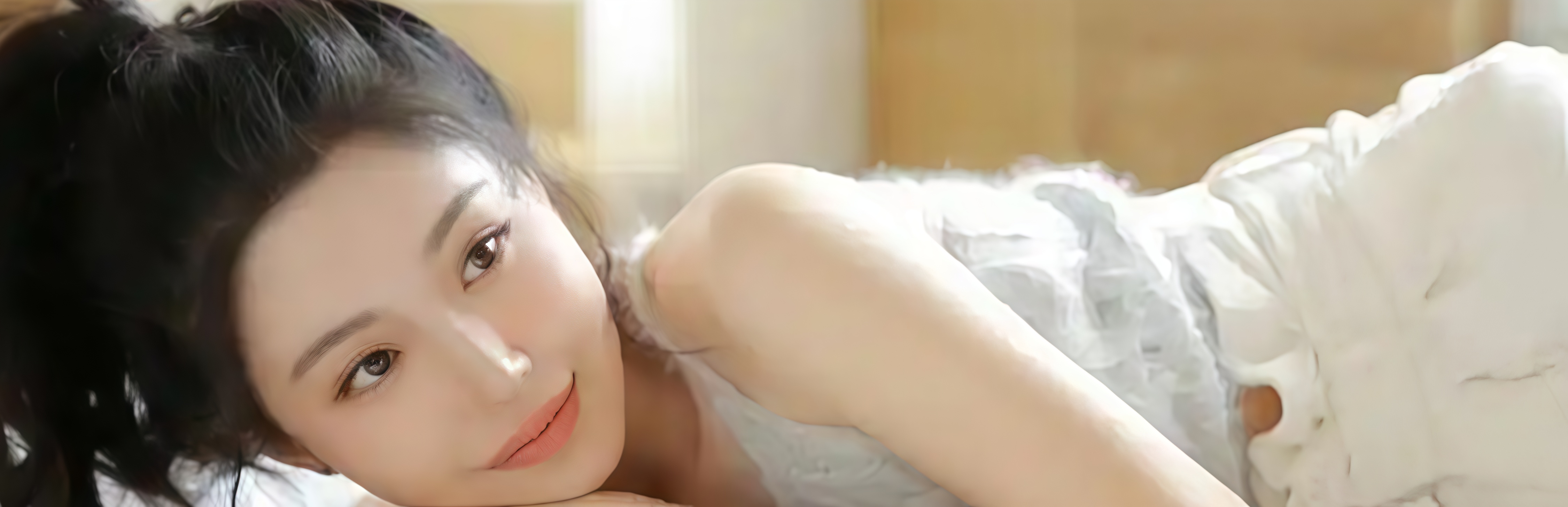 免费日韩影视在线情色片藏于公开平台暗角，画质虽非4K却足够撩人。日本《午夜蝴蝶》水手服少女地铁轻颤，手机直连JAVFun零缓冲；韩国《密室逃脱》OL黑丝撕裂惊喘，88Soho免翻墙秒播。