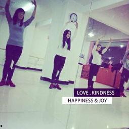 成人基本功压垮视频,揭秘成人健身极限